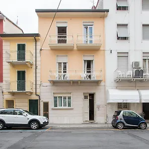 Affittacamere Casa Arsella, Viareggio